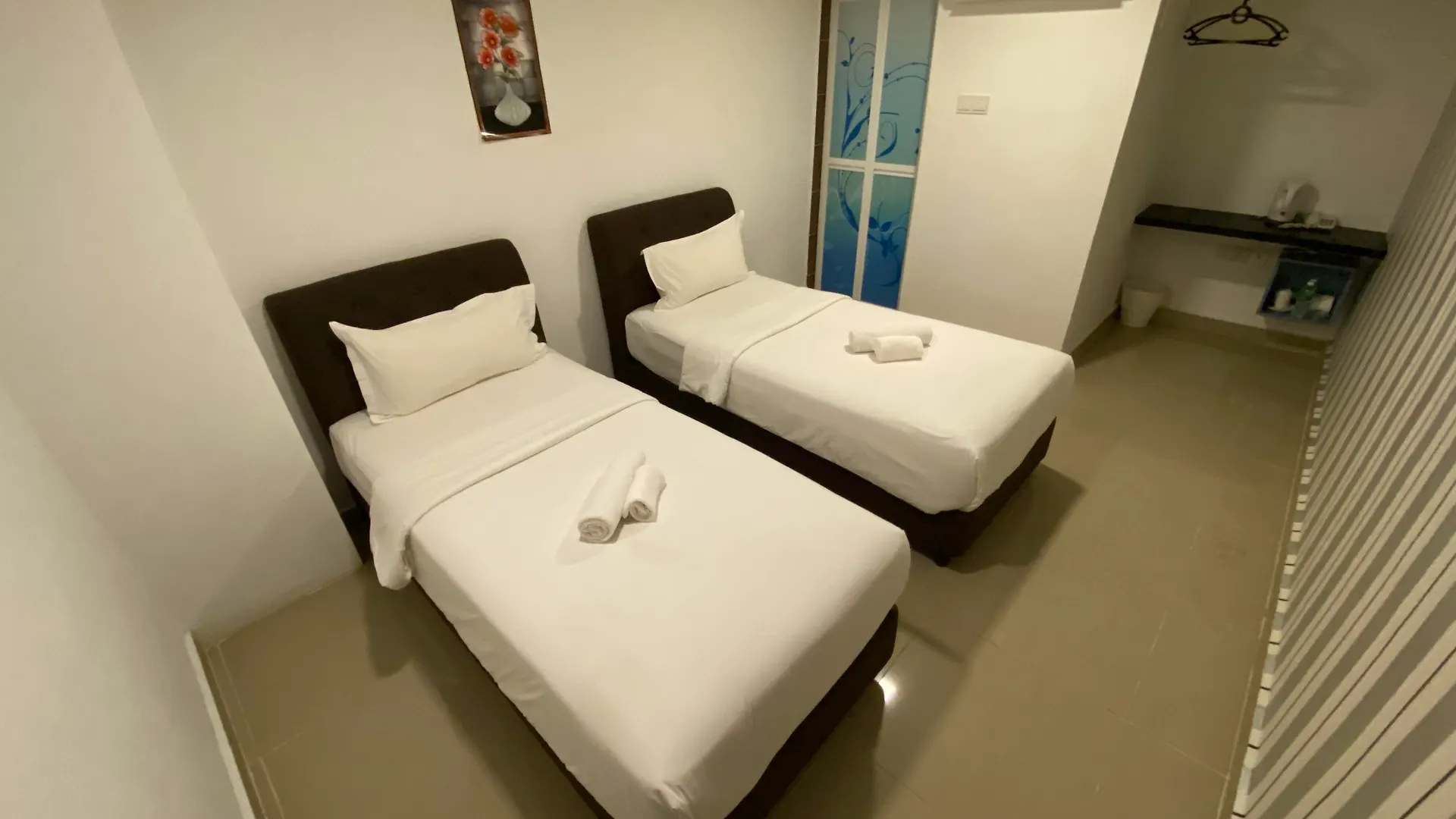 ***  Shobi Hotel Johor Bahru Near Ciq Jb Malasia