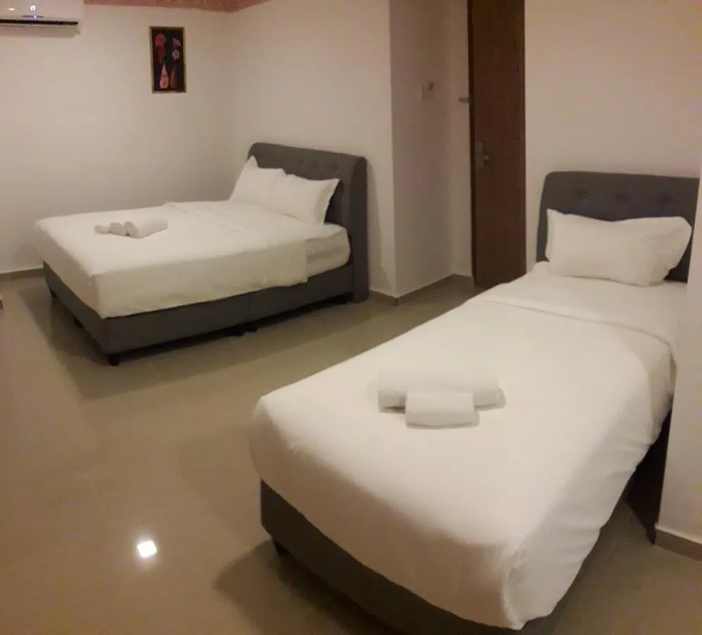 Shobi Hotel Johor Bahru Near Ciq Jb 3*,  Malasia